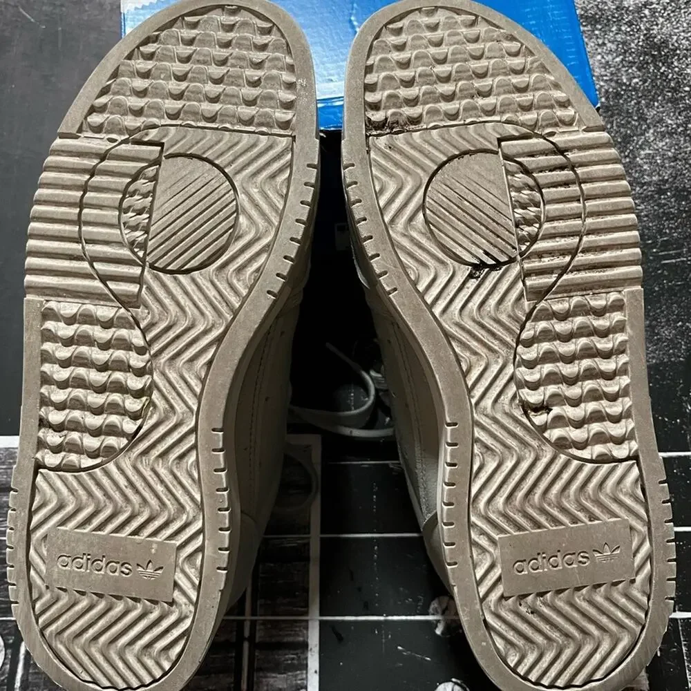 Adidas Supercourt Shoe